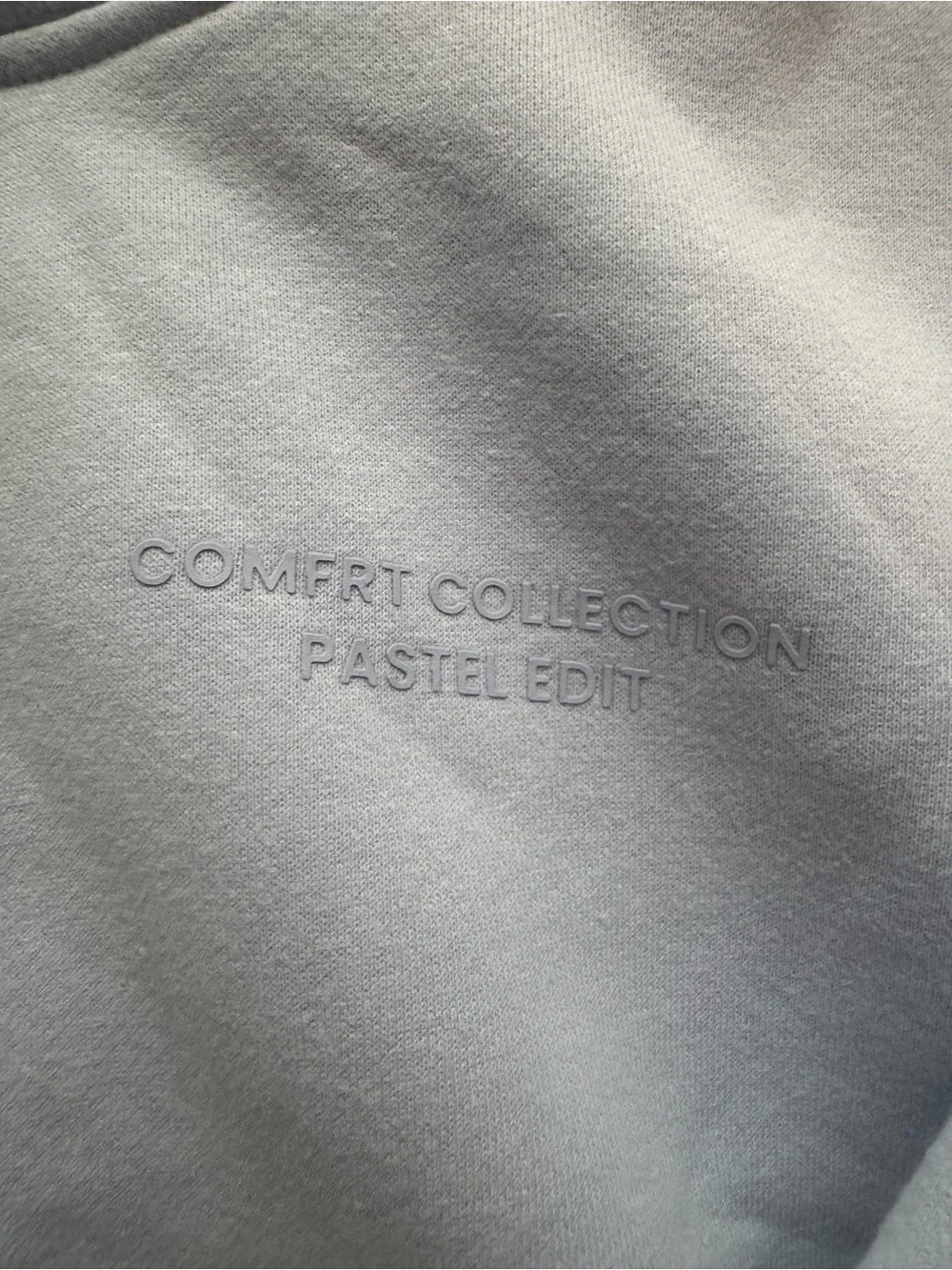 Brand New, never worn! Comfrt Pastel Collection Hoodie and Shorts set.  Kids S.
